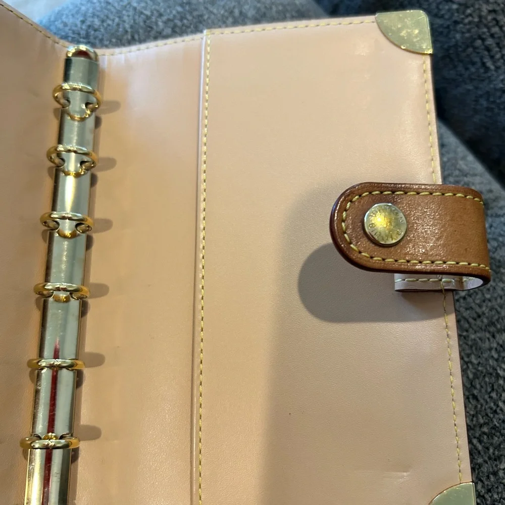 (SOLD) Louis Vuitton Monogram Multicolor Small Ring Agenda - Picture 8 of 12